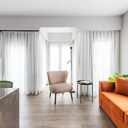 Charming Bright 1bd Modern Pad Wparking #337 *