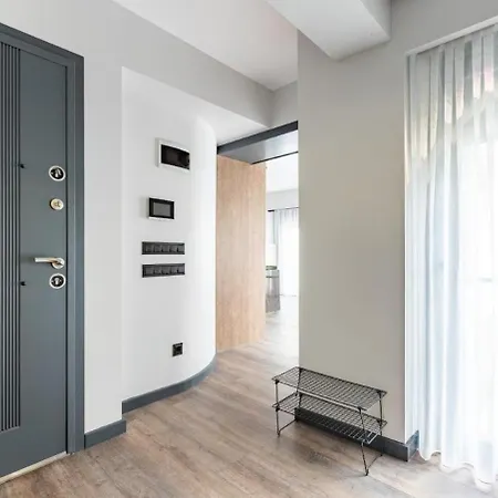 Charming Bright 1bd Modern Pad Wparking #337 * Стамбул